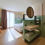 Отель Iliria Boutique Тирана