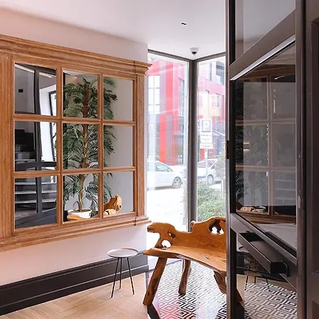 Hotel Iliria Boutique 4*