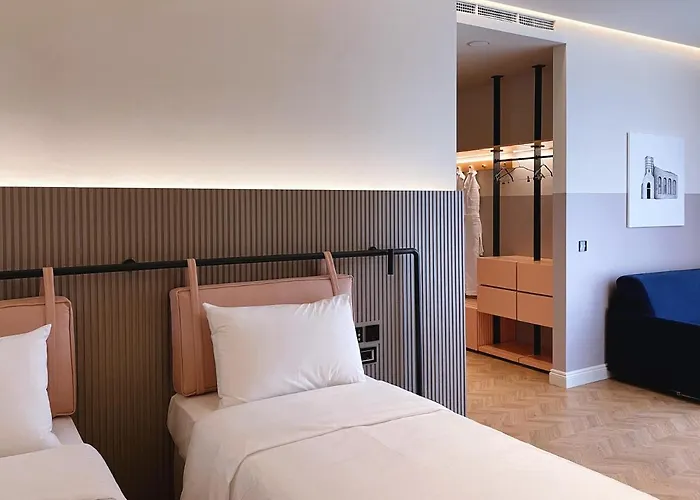 Iliria Boutique Hotel 4*