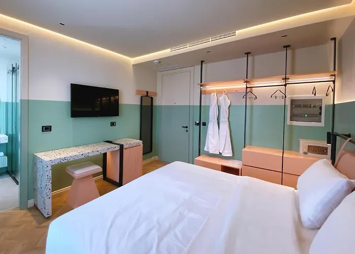 Iliria Boutique Tirana